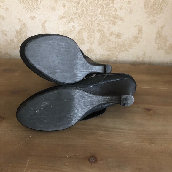 Naughty Monkey wedge booties - Picture 7 of 8